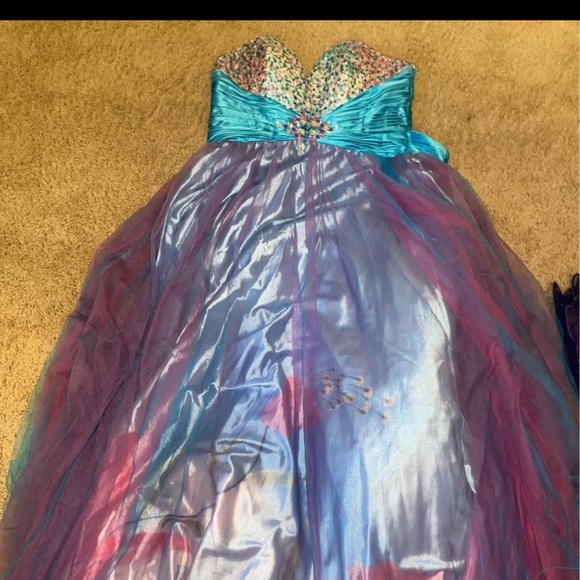 Dresses & Skirts - Vibrant Multicolor Gown with Blue Bodice